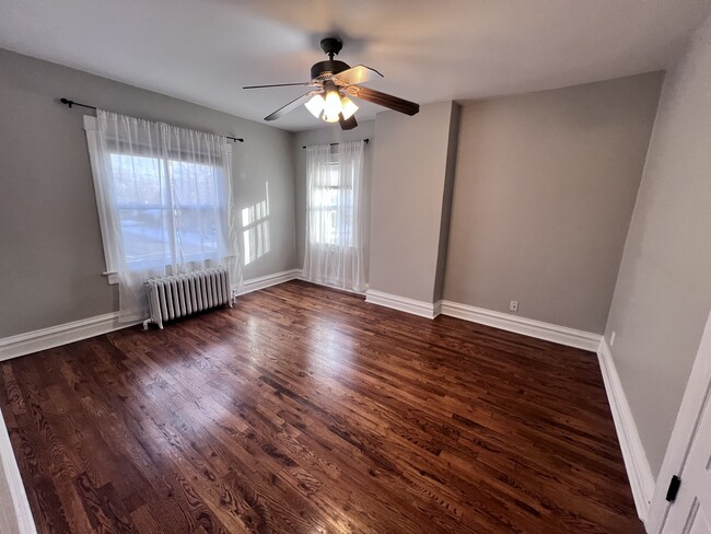 Master bedroom upstairs - 4301 Tejon St