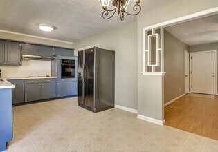 Building Photo - Charming 3 Bed, 1.5 Bath Home in Central Norman