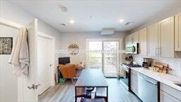Primary Photo - 55 W Fifth St