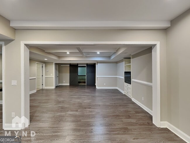 Building Photo - 12515 Magnolia Cir