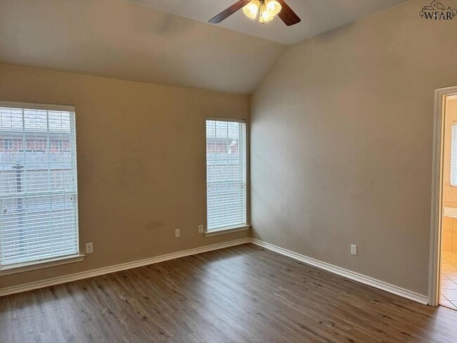 Building Photo - 5037 Cy Young Dr