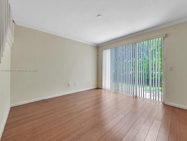 Building Photo - 858 NW 170th Terrace