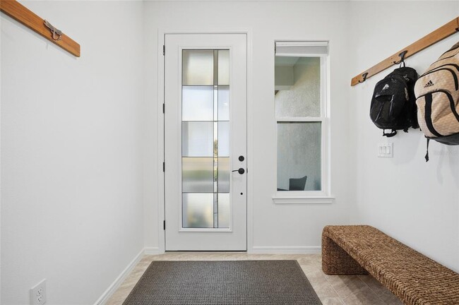 Building Photo - 6176 SW 93rd Ave