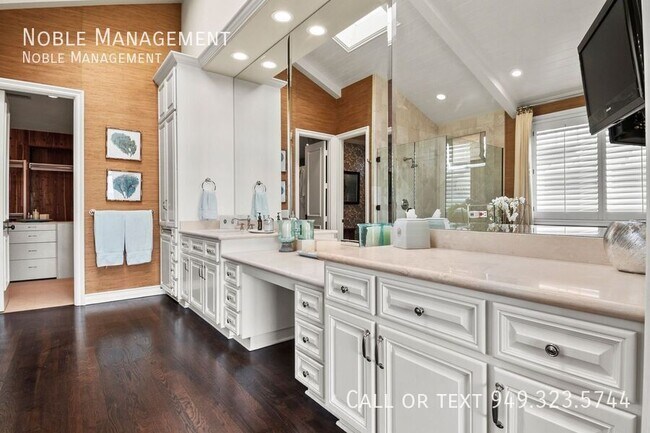 Building Photo - 1514 E Oceanfront-