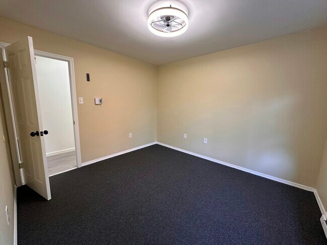 Building Photo - 2412 Winding Way