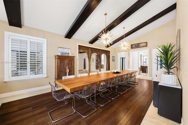 Building Photo - 14200 SW 70th Ave