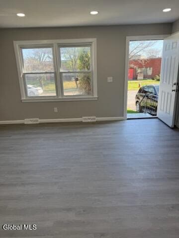 Building Photo - 285 Mt Hope Dr