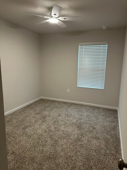 Building Photo - 5033 rosewyck Cir