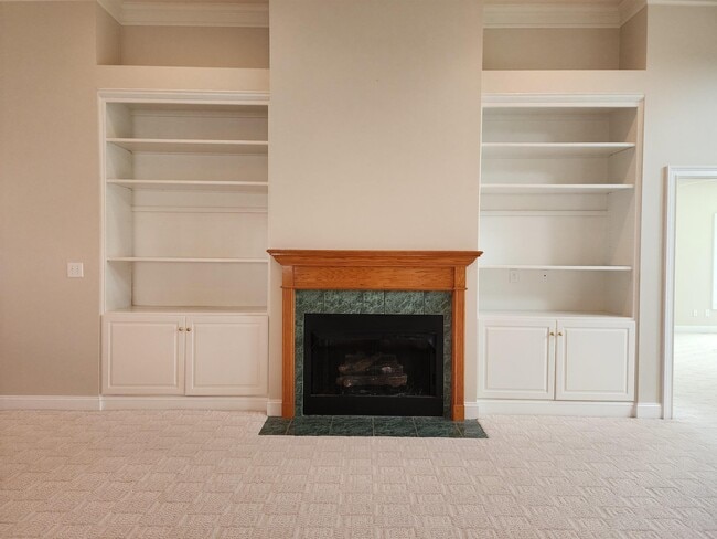 Building Photo - 192 Hamby Dr