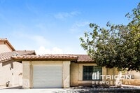 Building Photo - 523 Bayberry Dr