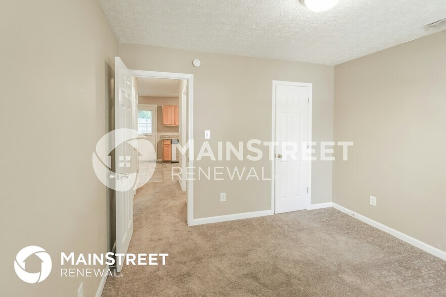 Building Photo - 45 Fairclift Dr