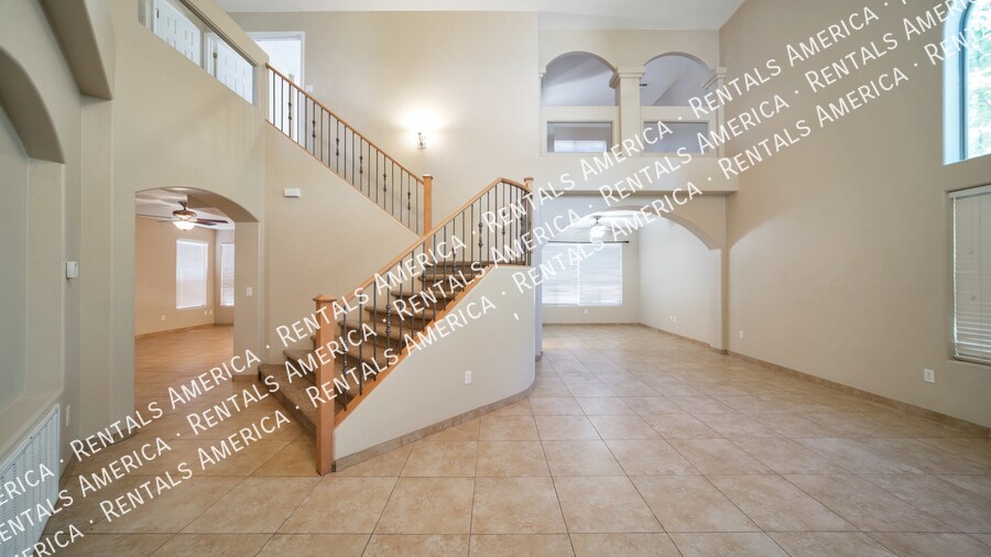 Building Photo - 15352 S Camino Agua Azul