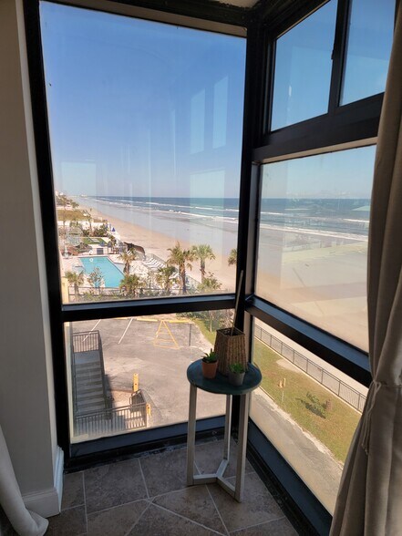 Building Photo - 1909 S Atlantic Ave