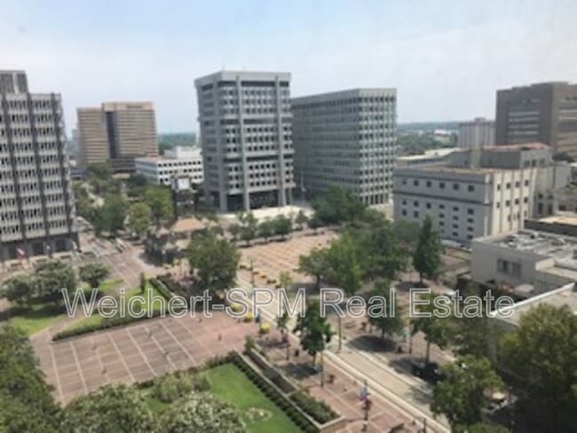 Building Photo - 109 N Main St