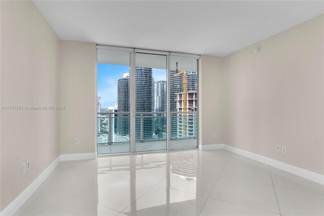 Building Photo - 951 Brickell Ave