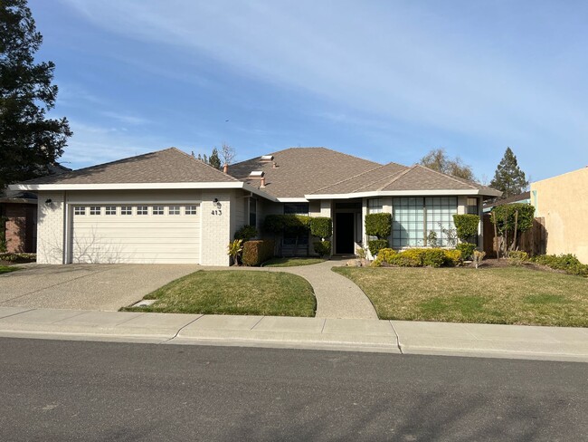 Primary Photo - North Davis 4 bedroom 2.5 bathroom