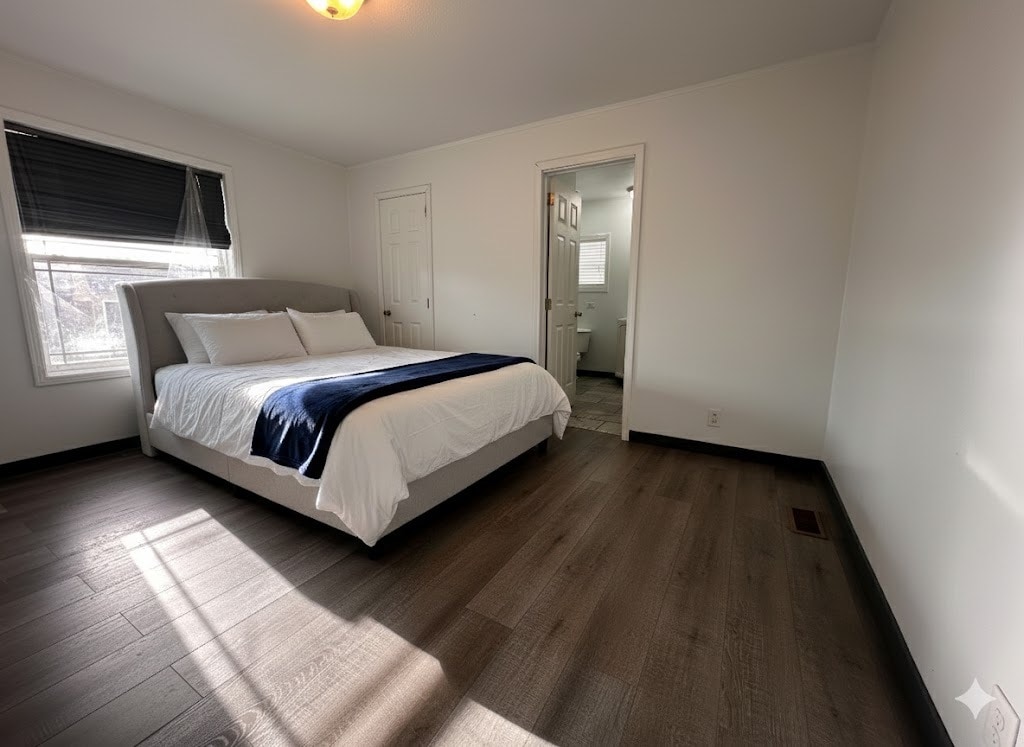 Building Photo - 22 Lapin St