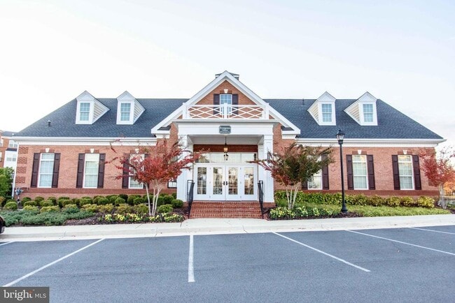 Building Photo - 23548 Hopewell Manor Terrace