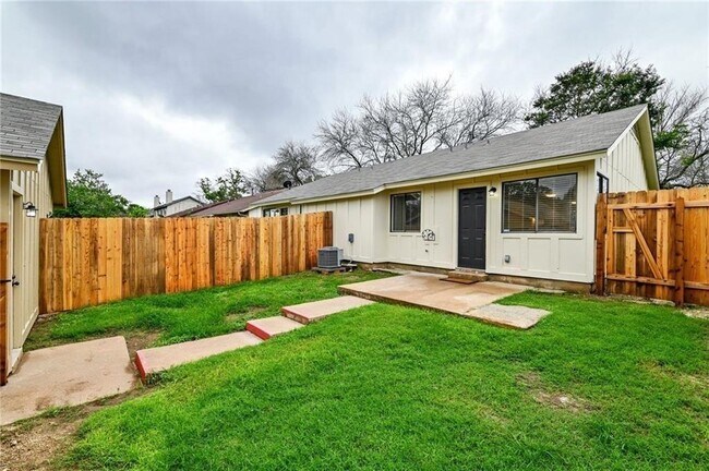 Building Photo - 1602 W Braker Ln