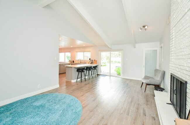 Building Photo - 1101 Guinea Dr