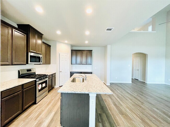 Building Photo - 441 Aurora Creek Ln