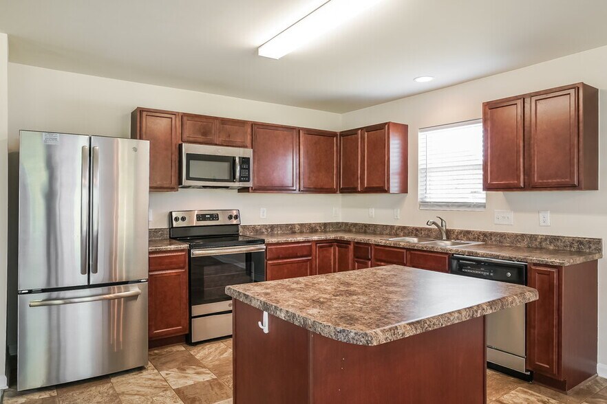 Building Photo - 52 Badger Pass Dr