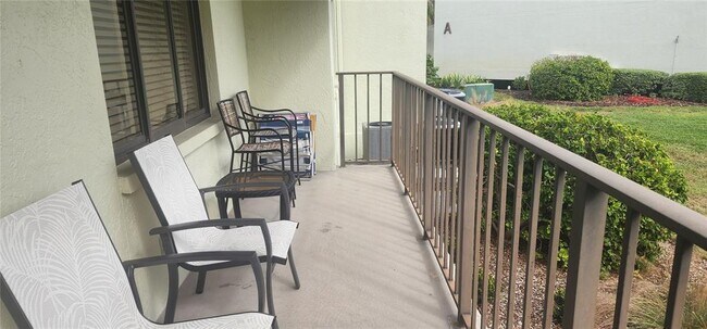 Building Photo - 1515 Pinellas Bayway S