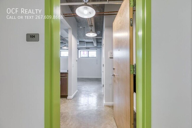 Building Photo - 4800 Brown St