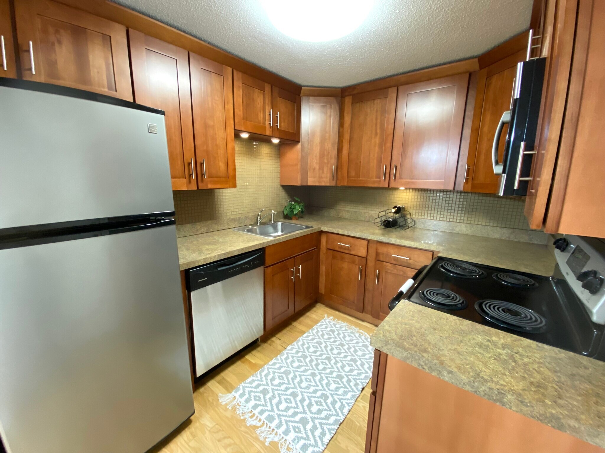 Building Photo - 3 Silvestri Cir