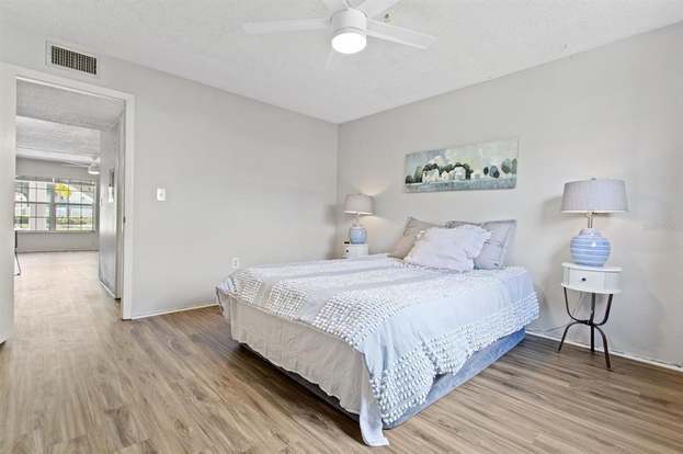 Building Photo - 7151 Sunset Way