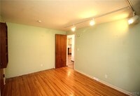 Building Photo - 8709 Nottingham Terrace