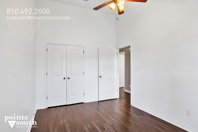 Building Photo - 33633 Field Stone Ln