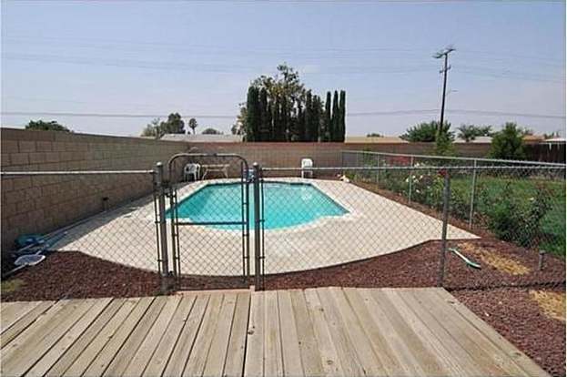 Building Photo - 14901 Silvertree Rd