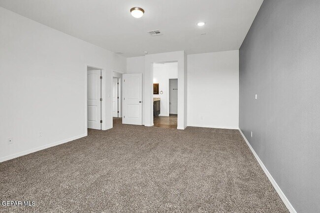 Building Photo - 14325 Steve Joyce Pkwy
