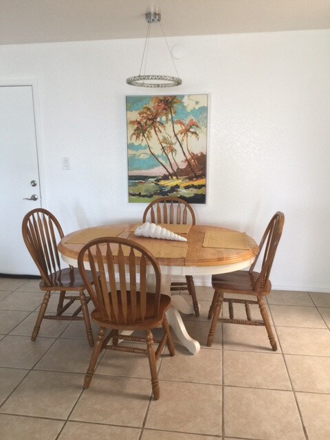 Kitchen - 21320 Brinson Ave