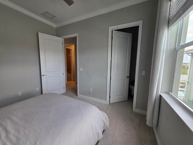 Building Photo - 16007 Whippoorwill Cir
