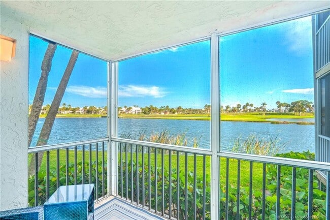 Building Photo - 5601 NE Gulfstream Way