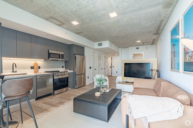 Studio, 1BA - 604SF - Livingroom - Rivr Lofts