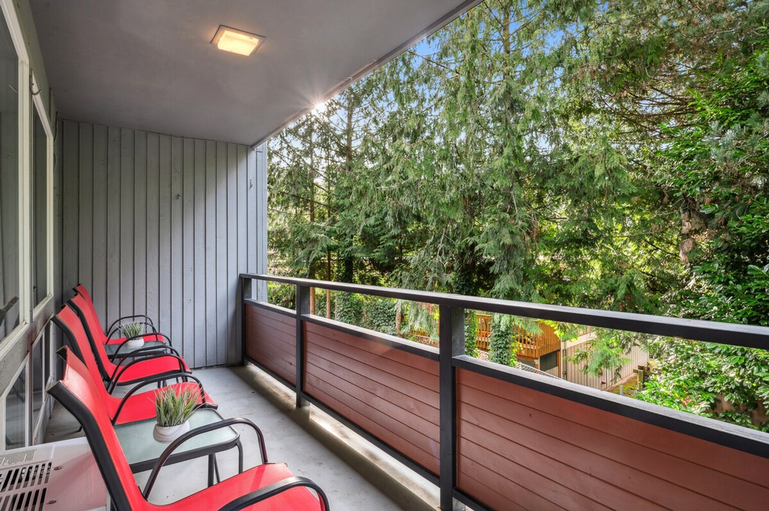 Building Photo - 436 102nd Ave SE