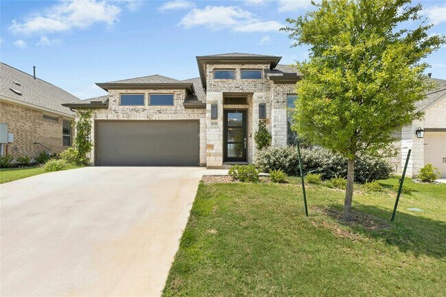 Primary Photo - 1121 Spring Gulch Ln