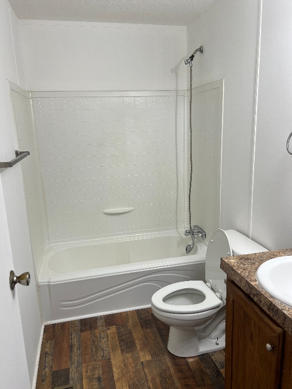 Building Photo - 819 Pitt Ave