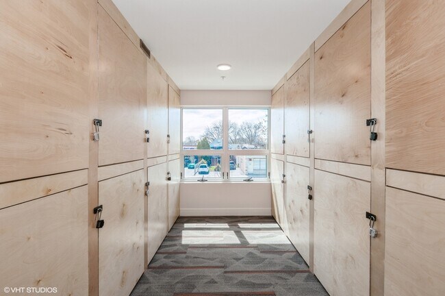 Building Photo - 7340 W Irving Park Rd