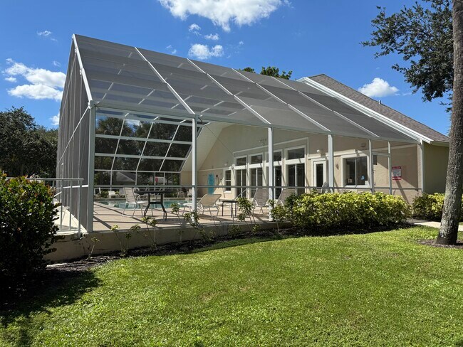 Building Photo - 12361 Notting Hill Ln