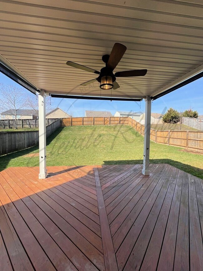 Building Photo - 1676 Stonewater Dr