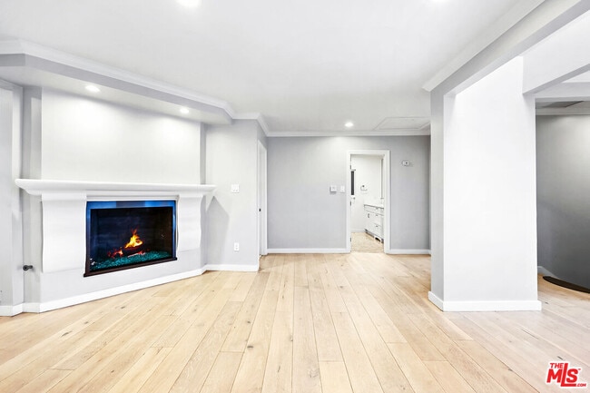 Building Photo - 11423 Sunshine Terrace