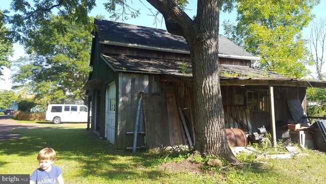 Building Photo - 2902 Lower Saucon Rd