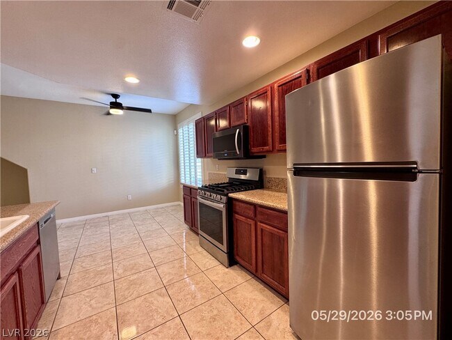 Building Photo - 1511 Cardinal Peak Ln