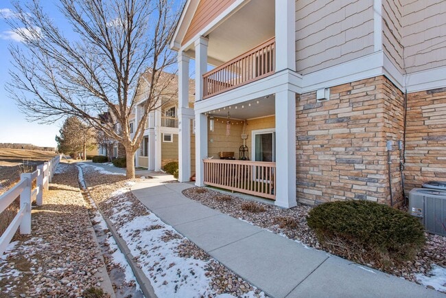 Building Photo - Bright and Spacious 2-Bedroom, 2-Bath Condo in South Loveland