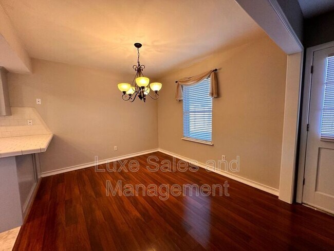 Building Photo - 2205 Basking Ridge Trail