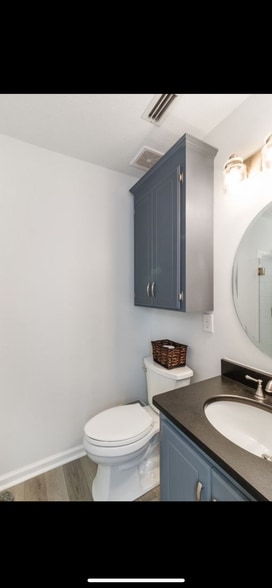 Building Photo - 151 Radford Cir